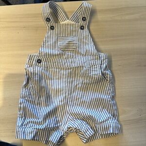 Bundle of 3 : teeshirt, shirt, overall